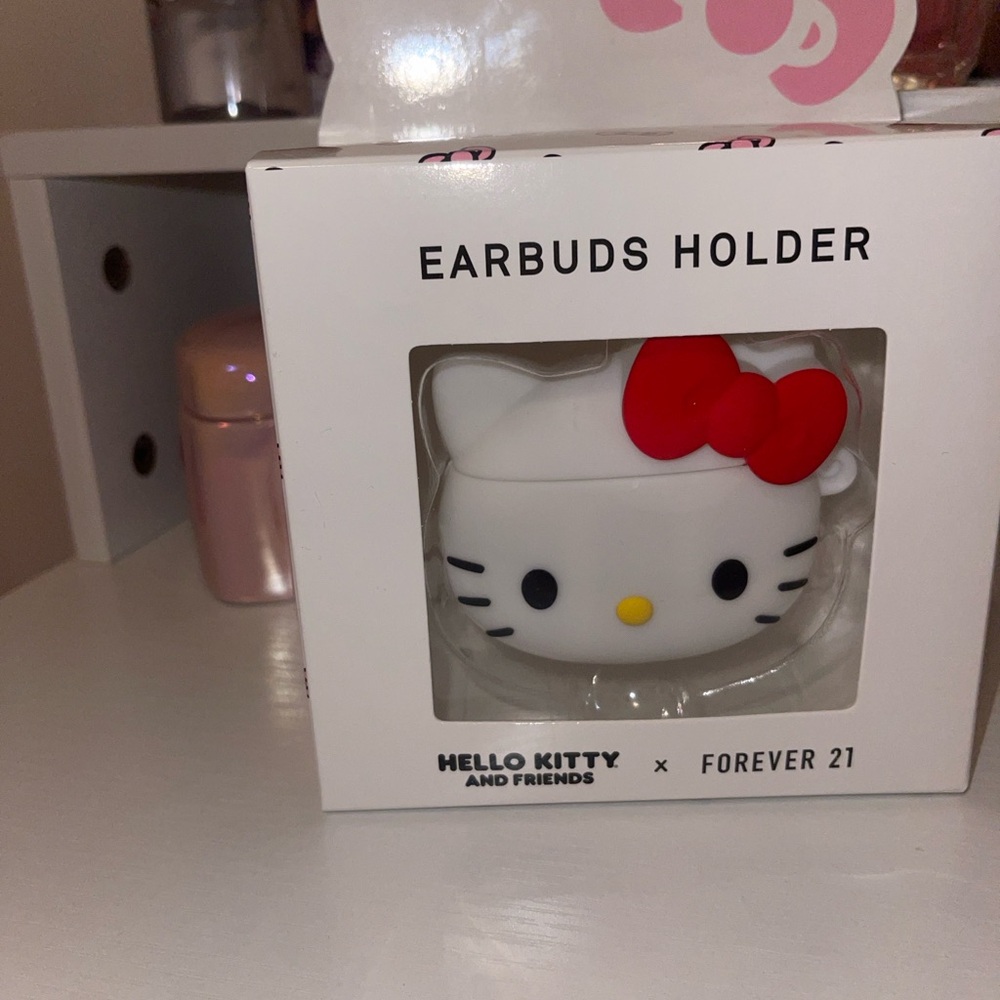 Hello Kitty Earbuds Holder